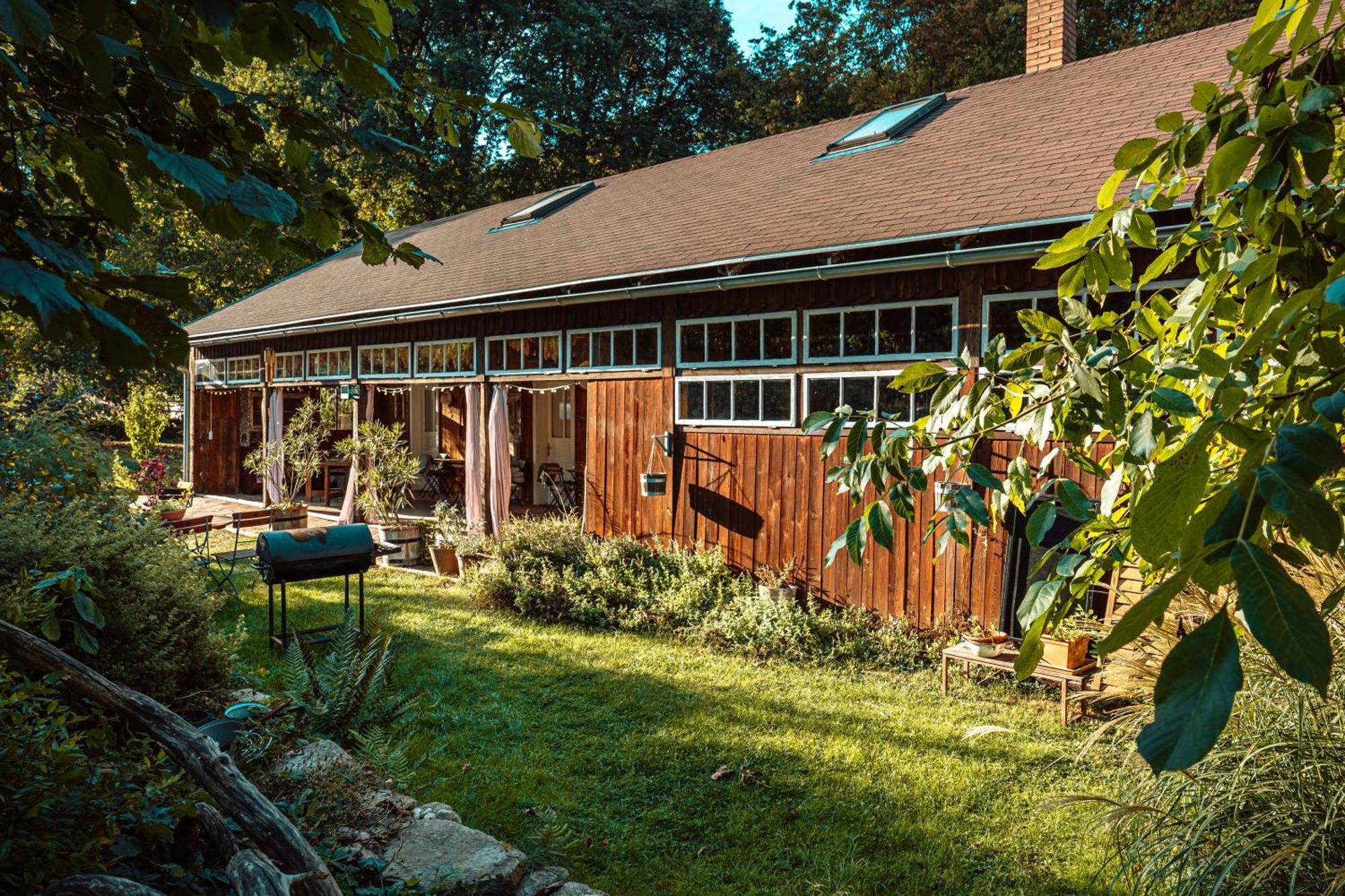 Na Samote U Vcelina Homestay Lancov